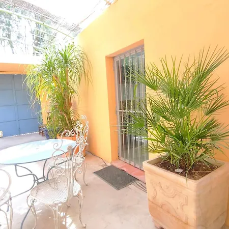 La Petite Campagne-pool-good Life فيلة كاسيس