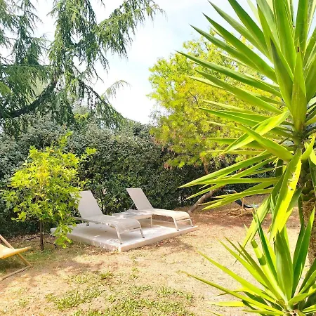 فيلة La Petite Campagne-pool-good Life كاسيس
