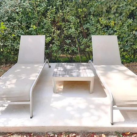 Villa La Petite Campagne-pool-good Life *